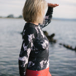 UPF 50+ Theia swim short  side arm hand