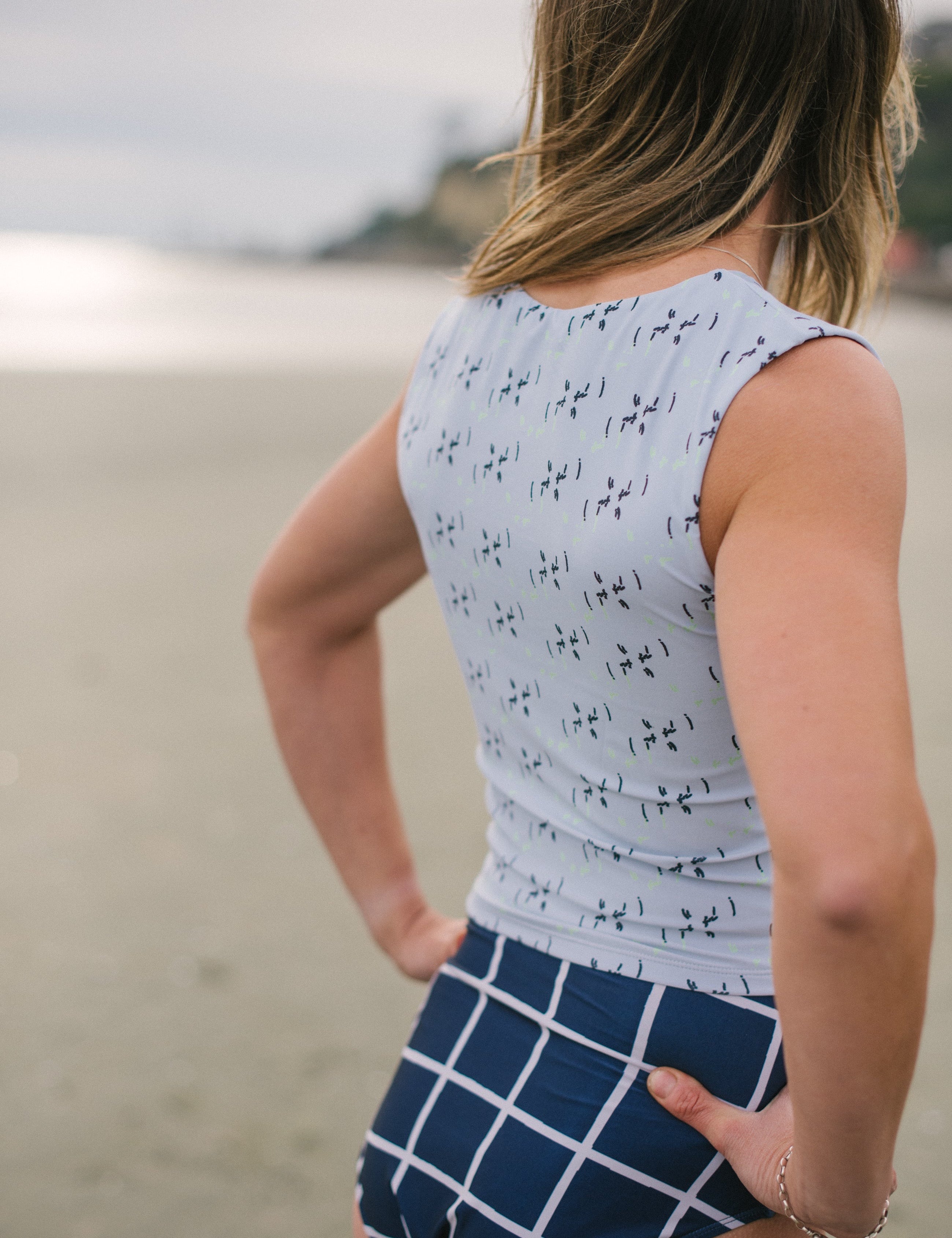 UPF 50+ twilight sleeveless rashtop back arms